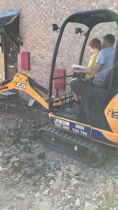 mini digger hire auckland|mini digger hire jewsons.